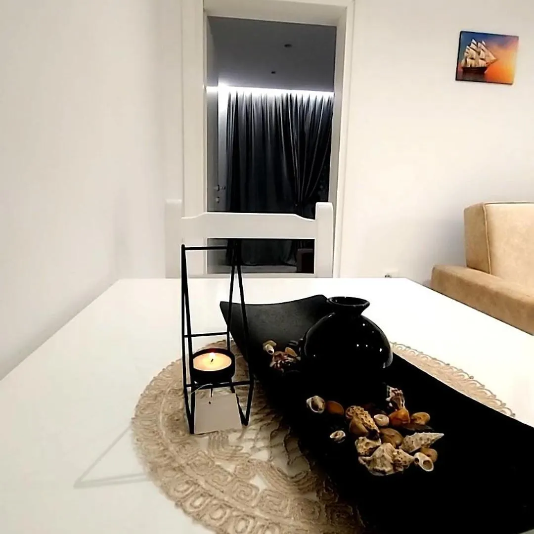 סרנדה Beni 'S Apartments